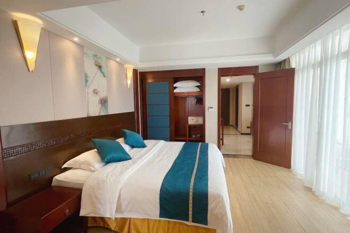 In-room safe, desk, blackout curtains, iron/ironing board