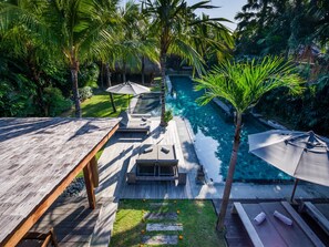 Outdoor pool - Villa Yoga by Villa Finder (Seminyak)