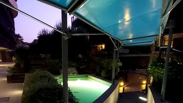 Luxury-Apartment, 1 Schlafzimmer, Terrasse, Gartenblick | Terrasse/Patio