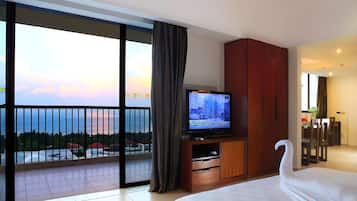 Minibar, desk, blackout drapes, free WiFi