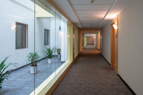 雙床房 | 書桌、遮光布/窗簾、隔音、熨斗/熨衣板