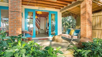 3 Bedrooms Ocean Villa	 | Terrace/patio