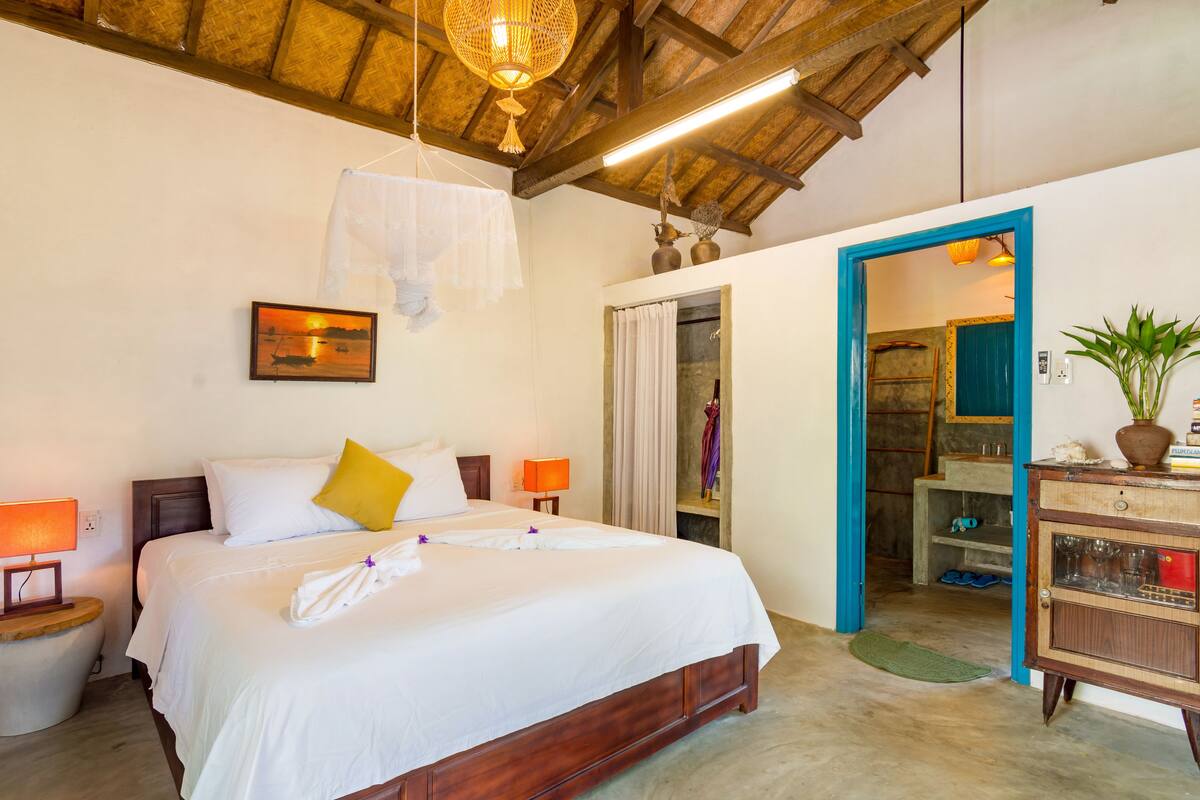 2 Bedrooms Ocean Dream | Premium bedding, minibar, desk, WiFi (free)
