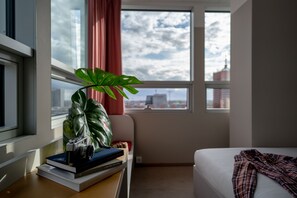 Coffres-forts dans les chambres, bureau