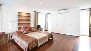 3 habitaciones y caja de seguridad en la habitación 