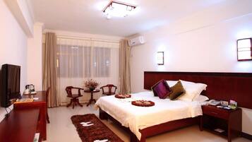 Desk, blackout drapes, free WiFi