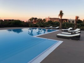Piscina infinita