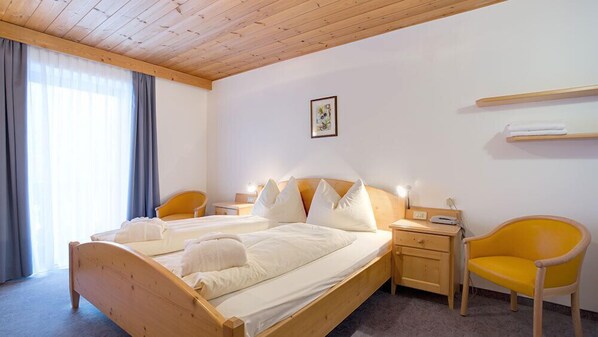 Caja de seguridad en la habitación, escritorio, cunas y wifi gratis 