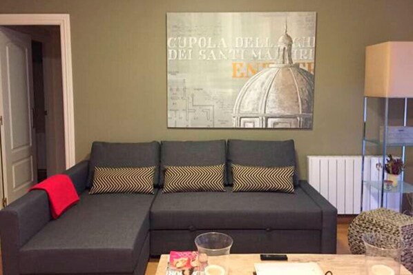 아파트, 침실 3개 | 거실 공간