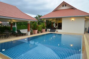 3 Bedroom Villa | Terrace/patio