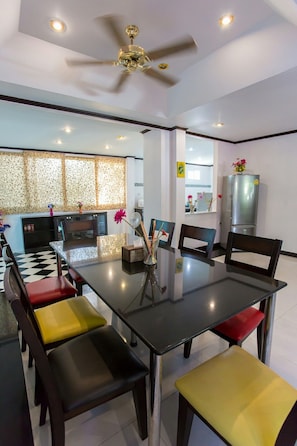 5 Bedroom Villa | Restauration dans la chambre