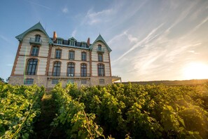 Exterior - Château de Sacy (Sacy)