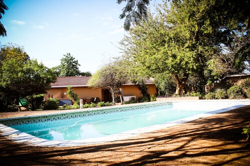 River-Ridge Guest House