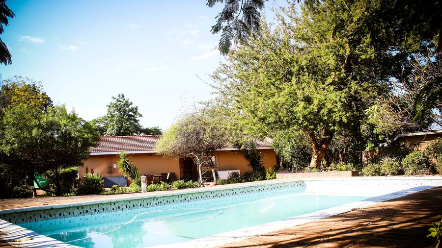 River-Ridge Guest House