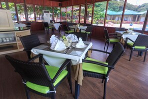 Daily buffet breakfast (IDR 100000 per person) - Sylvia Beach Villa (Labuan Bajo)