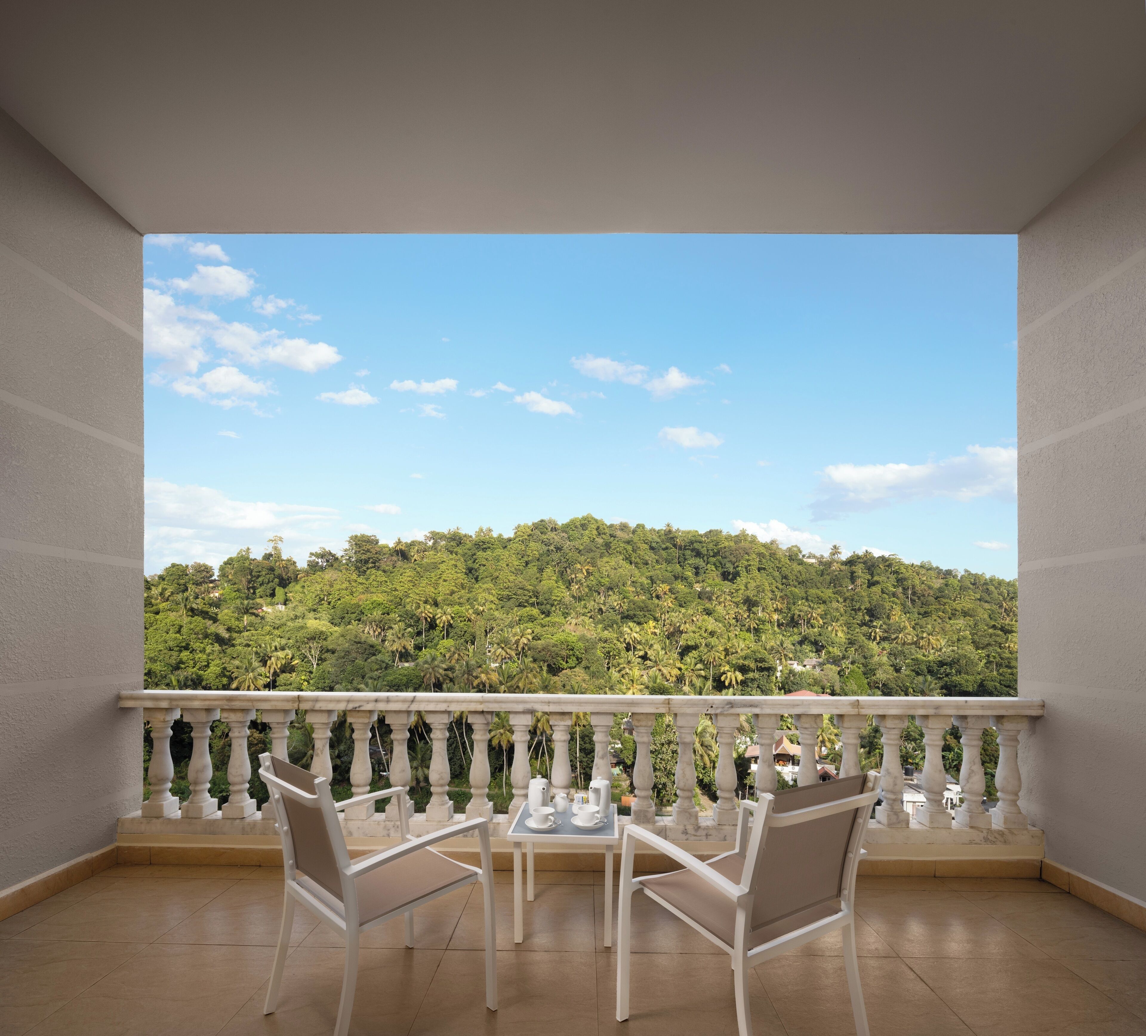 프리미어 스위트 | 발코니 전망