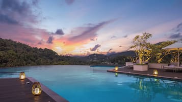 Outdoor pool, pool loungers