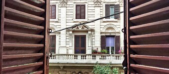 285 Vatican Lodge