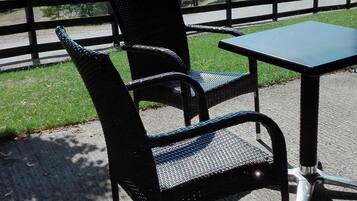 Chambre Double, vue montagne | Terrasse/Patio