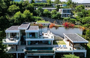 Vila superluxo, 3 quartos, piscina particular, vista para o oceano | Frigobar, cofres nos quartos, individualmente mobiliados, escrivaninha