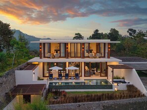 Building design - Selong Selo Resort and Villas (Selong Belanak)