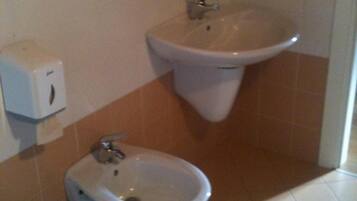 Kamar mandi