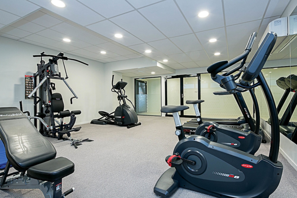 Mantra MacArthur Canberra by null