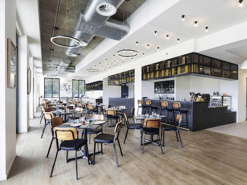 Mantra MacArthur Canberra