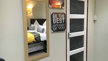 Double Room | In-room safe, individually decorated, individually furnished, desk