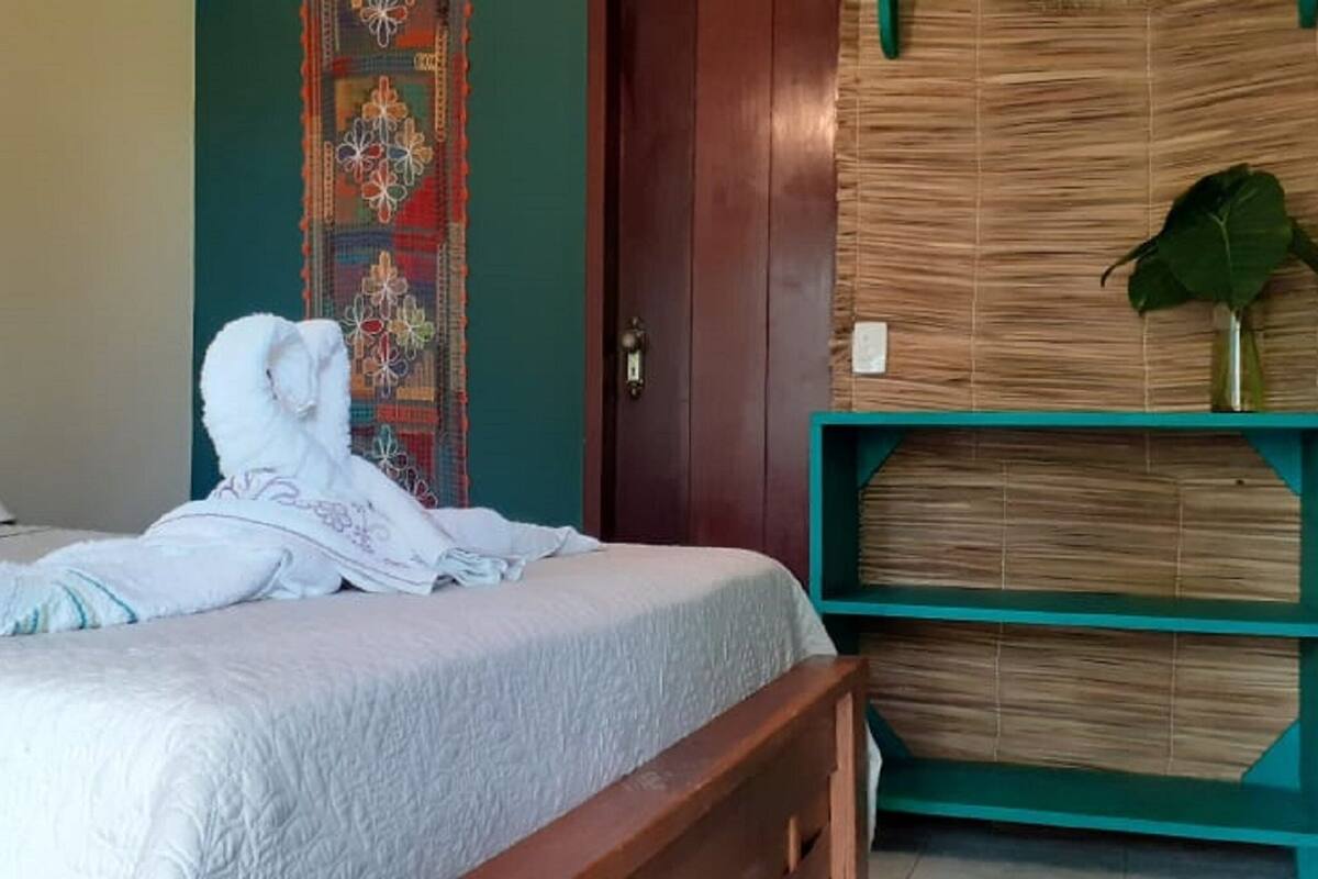 Chambre Triple Classique | Fer et planche à repasser, Wi-Fi gratuit, draps fournis