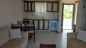 LCD TV - Melodi Club Hotel (Kusadasi)