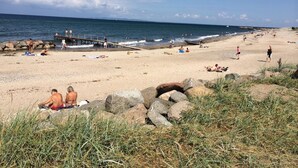 Nær stranden