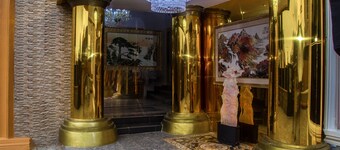 E-Suite Hotel