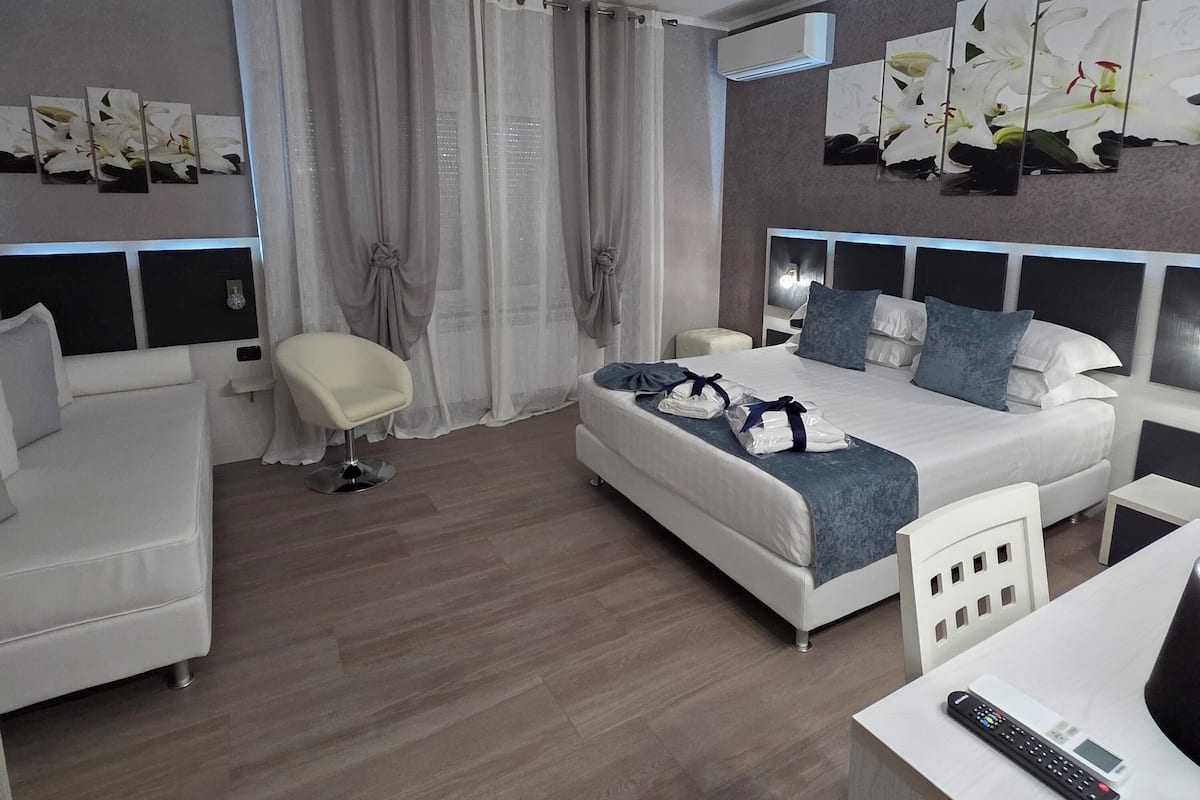 Chambre Supérieure | Literie de qualité supérieure, minibar, coffres-forts dans les chambres