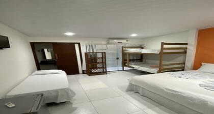 Piratas Do Morro Pousada - Hostel
