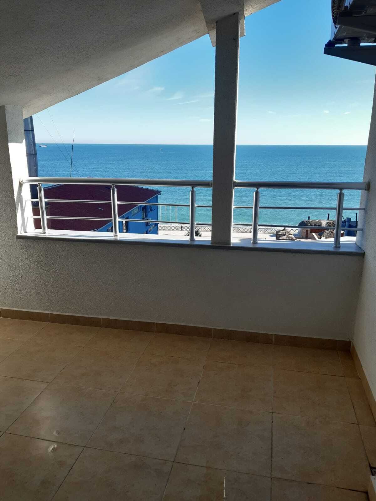 suite | balcony view