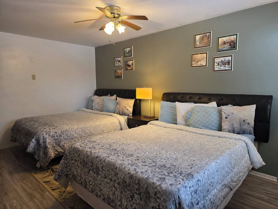Deluxe Room, 2 Queen Beds | Individually decorated, individually furnished, soundproofing