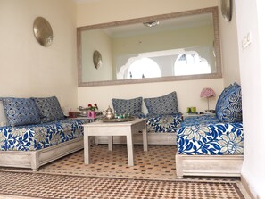 Sala de estar en el lobby