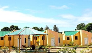 Property grounds - Odivin Hotel Luxury Suite (Gonaives)