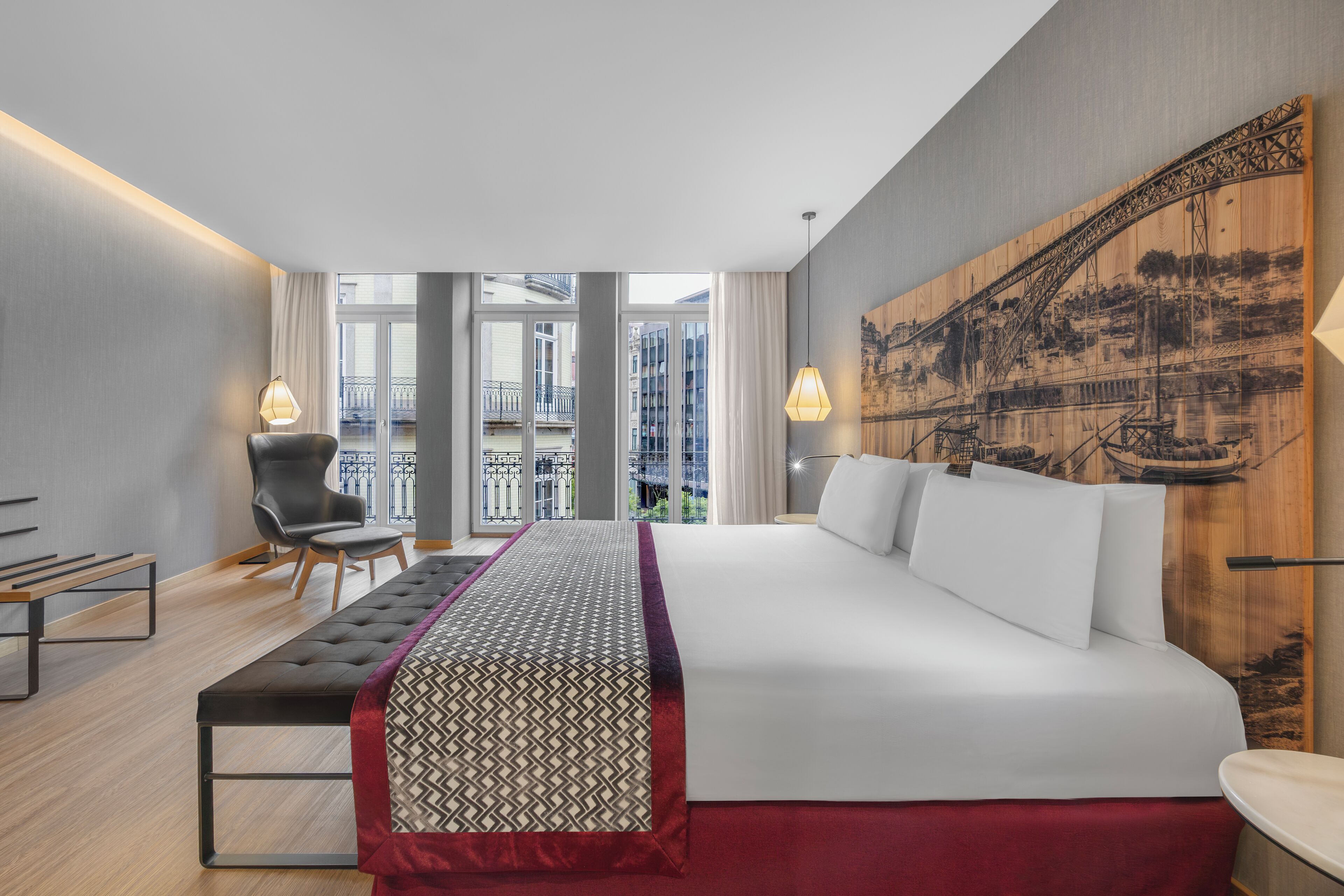 Ropa de cama de alta calidad y minibar 