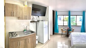 Refrigerador, licuadora