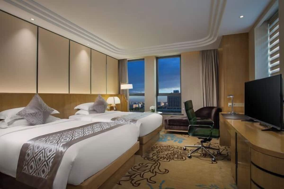 Biancheria da letto di alta qualità, copriletto in piuma, minibar