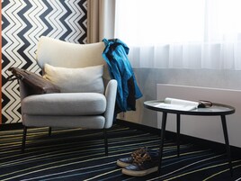 Habitación, 2 camas individuales (Motion) | Caja fuerte, escritorio, cunas gratuitas y wifi gratis