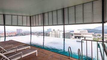 Indoor pool, outdoor pool