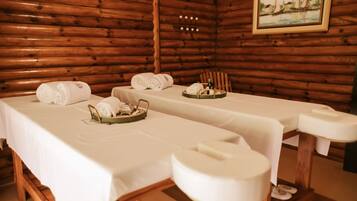 Hidroterapia, massagens com pedras quentes