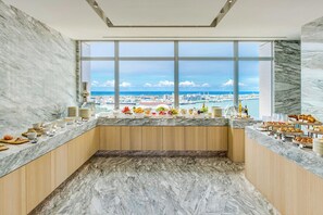 2 bars/lounges - THE AMNIS, a Luxury Collection Hotel, Kaohsiung (Kaohsiung)