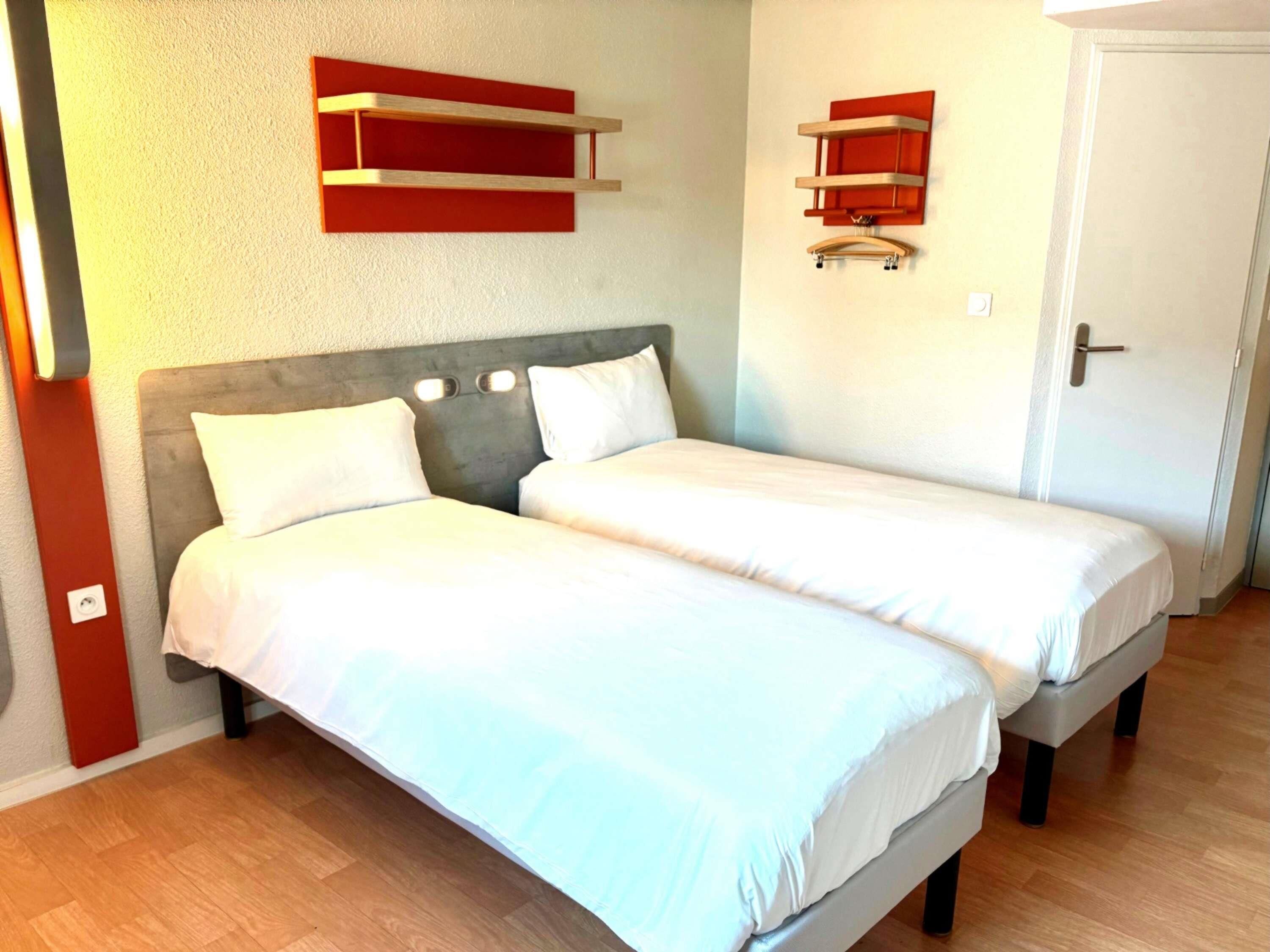 Desk, soundproofing, iron/ironing board, free cots/infant beds