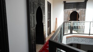 Unclassified image, 5 of 29, button - Riad Hugo (Marrakech)
