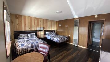 Superior Suite, Private Bathroom (Room 105, 106, 107, 108) | 1 bedroom, free WiFi, bed sheets