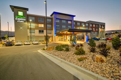 Holiday Inn Express and Suites-Lehi - Thanksgiving Point by IHG